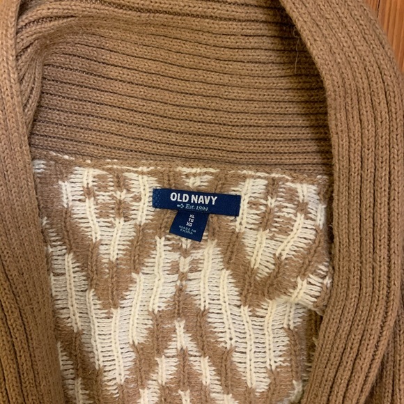 Sweater - Picture 4 of 5